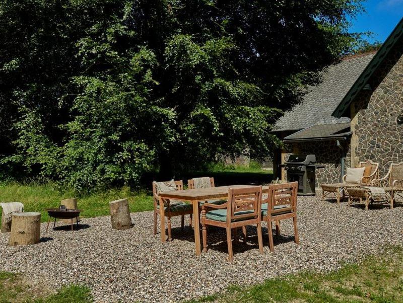 Knuthenborg Safaripark Hotel Maribo Exterior photo